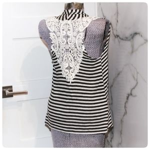 Suzy Shier/S/ sleeveless boho summer cardigan